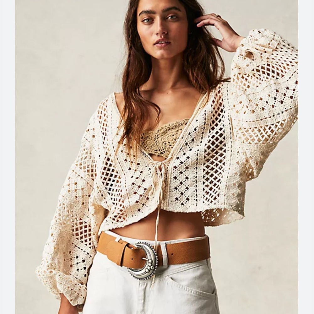 Jen’s Pirate Booty Madrigal Crochet Crop Top